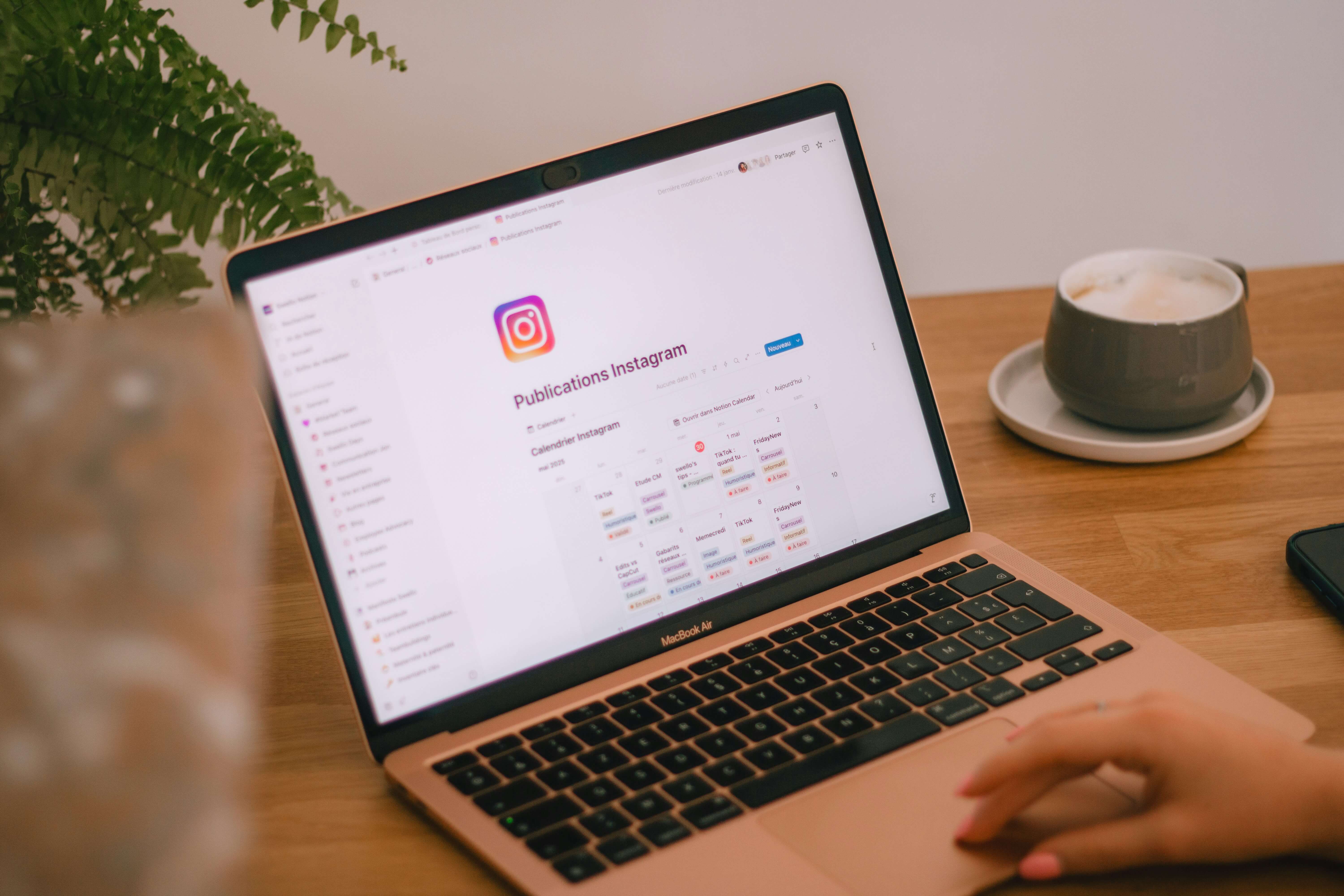 How automating story replies increases revenue and conversion rates